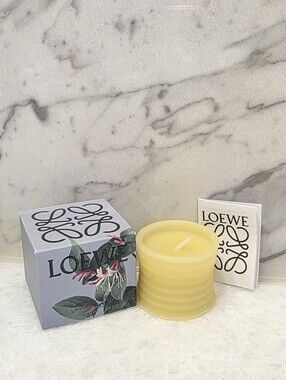 🌸🌸 Loewe Honeysuckle Scented Wax Candle